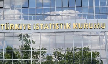 Yapı ruhsatı verilen bina sayısı ikinci çeyrekte yüzde 47,4 arttı