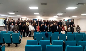 Türkçenin Geleceği İçin Uyarı