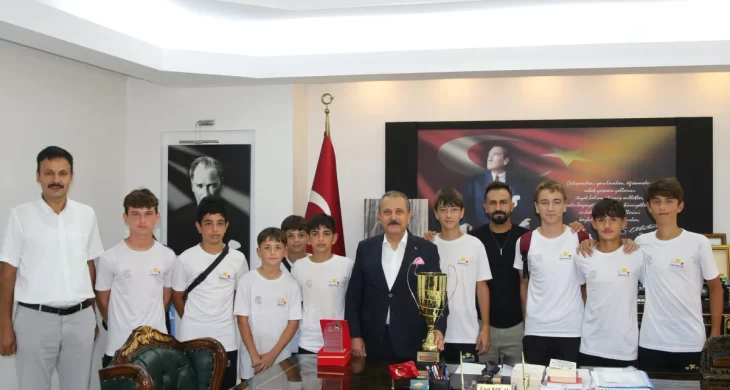 Türkiye Şampiyonlarından Başkan Koçal’a teşekkür