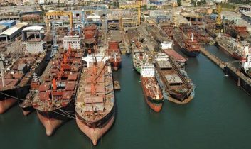 Tuzla Tersanesinde patlama: 1 işçi hayatını kaybetti, 4 yaralı