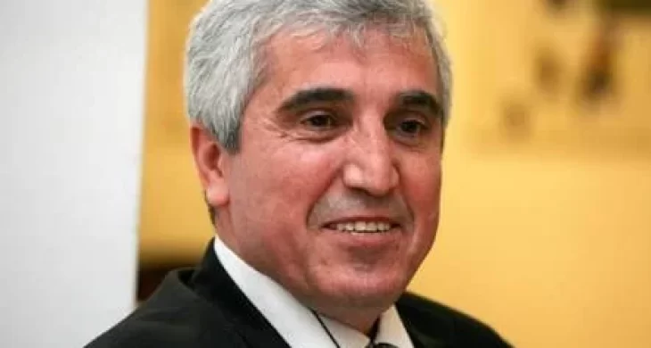 “Uçan Profesör” Hüseyin Bağcı’ya övgü: “Türkiye’nin dünyaya açılan zihni”