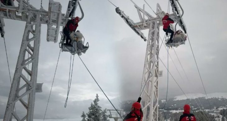 Uludağ’da telesiyej arızası: Yolcular mahsur kaldı
