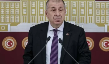 Ümit Özdağ hakkında “Cumhurbaşkanına hakaret” davasında beraat kararı