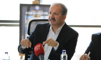 “Üniversite hastanelerinin sorunlarını gündemden düşürmeyeceğiz”