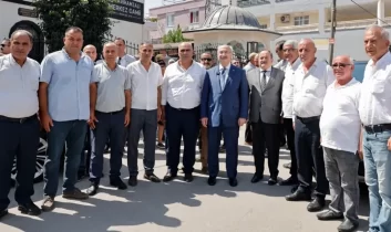 Vali Köşger Sarıhamzalı’da vatandaşlarla buluştu