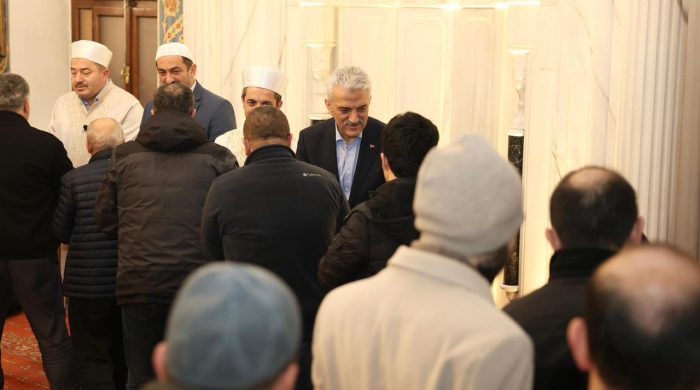 Düzce Valisi Makas, “Berat Kandili” programına katıldı