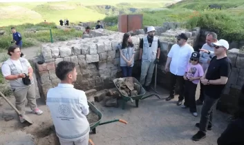 Vali Polat ve Milletvekili Çalkın’dan Ani Örenyeri’nde inceleme