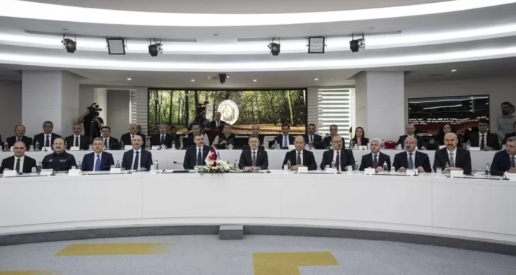 Valiler Ankara’da yangın gündemiyle toplandı
