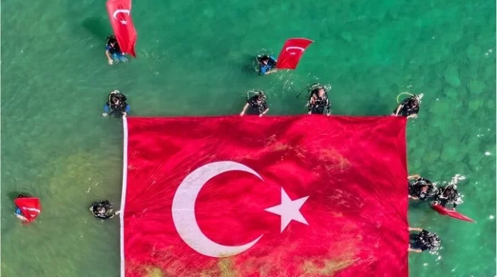 Van Gölü’nde Festival coşkusu: Spor, adrenalin ve mavilik bir arada