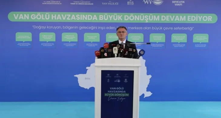 “Van Gölü’nü korumak önceliklerimizden biri”