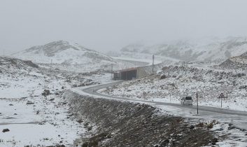 Van’ın yüksek kesimleri karla beyaza büründü