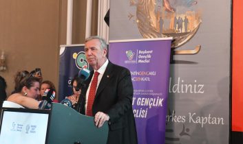Dünya gençliği Başkent’te; Mansur Yavaş: Gençlerin aklına ihtiyacımız var