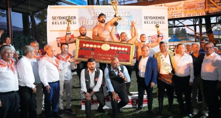 Seydikemer Seki Güreşleri’nde Başpehlivan İsmail Koç, Güreş Ağası Şaban Karaşal oldu