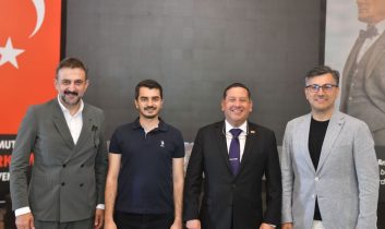 Yerel karar vericiler AKK’yi ziyaret etti