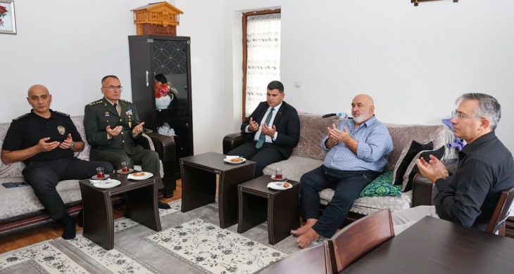 Artvin Vali Vekili Erdoğan, Kıbrıs gazisini ziyaret etti