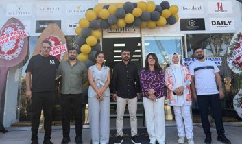 Elyans Outlet Gürselpaşa şubesi görkemli bir açılışla hizmete girdi