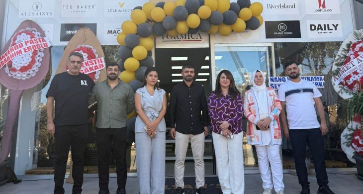 Elyans Outlet Gürselpaşa şubesi görkemli bir açılışla hizmete girdi