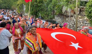 Kaş Gürsu’da yöresel ürünler etkinliği düzenlendi