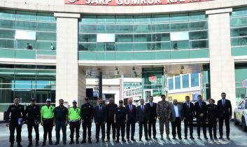 Sarp Sınır Kapısı’ndan yılın 9 ayında yaklaşık 4 milyon yolcu geçiş yaptı