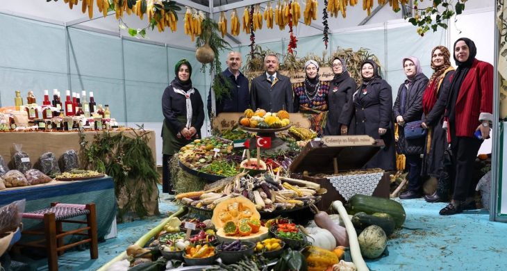 Vali Baydaş, Rize Gastronomi Günleri’ni ziyaret etti
