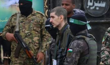 İsrail ve Gazze’de esir takası başladı