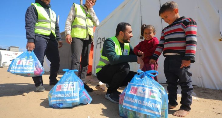 İnsan Vakfı Gazze’de yardımlarını sürdürüyor