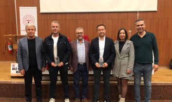 AHDEF Başkanı Dr. Balbay Aydın’daki ‘Anjiyo’ konferansa katıldı