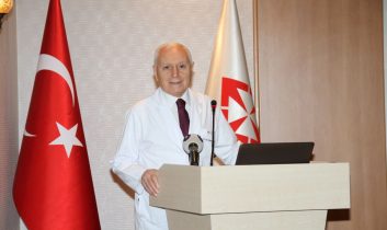 Haberal’ın 50’nci gurur yılı: Türkiye’de ilk böbrek naklinin 50. yılı MESOT Kongresi ile kutlanacak