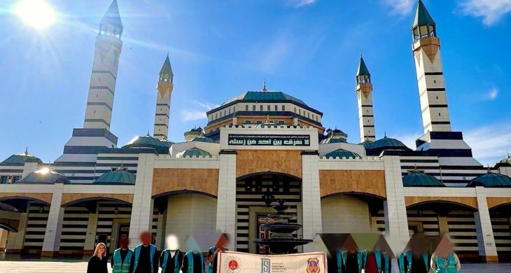 Cami peyzajında emeği olan hükümlülere Müftü ve Başsavcı vekilinden teşekkür