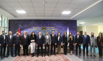 Aksaray Üniversitesi 45 firma ile ortak eğitim sözleşmesi imzaladı