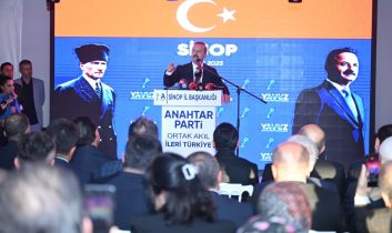 Yavuz Ağıralioğlu Sinop’tan seslendi: Önce Apo asılsın, şimdi Apo nasılsın?