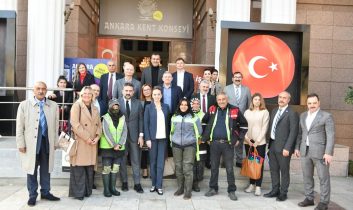 Belarus heyetinden AKK’ye ziyaret