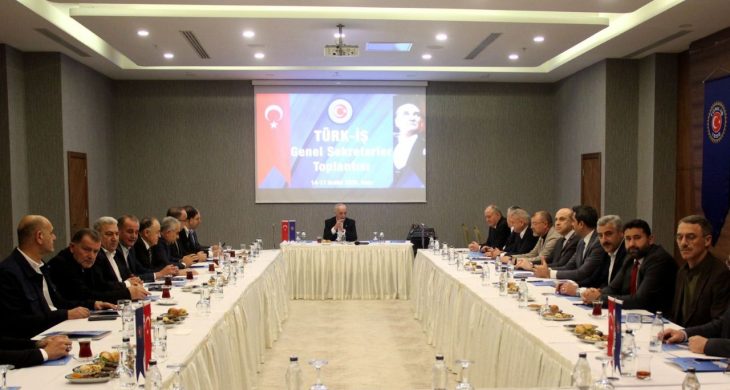 TÜRK-İŞ Yönetici Eğitim Semineri gerçekleştirildi