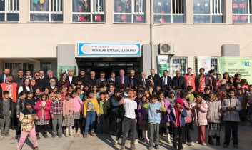 Aydın’da ÜNİDES destekli Toprakla Büyüyoruz Projesi hayata geçti