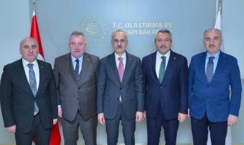 Ulaştırma Bakanı Uraloğlu: Rize için birlik ve gayretle çalışmaya devam edeceğiz