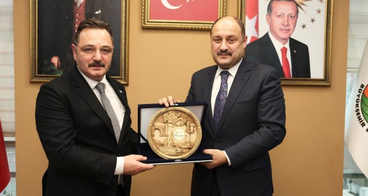 Başkan Gülpınar, TİMBİR heyetini ağırladı