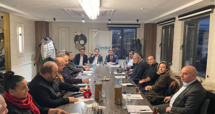 Basın İlan Kurumu Genel Müdürü Çay, TİMBİR Yönetim Kurulu Toplantısının onur konuğu oldu