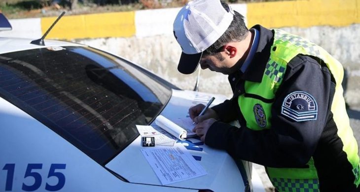 Yeni trafik yasası Meclis’ten geçti: Cezalar katlandı