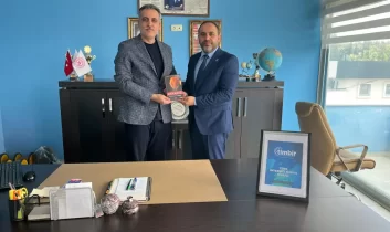 Yeniden Refah Partisi Adana İl Başkanı Özkut Özdemir’den TİMBİR Adana Bölge Temsilciliğine ziyaret