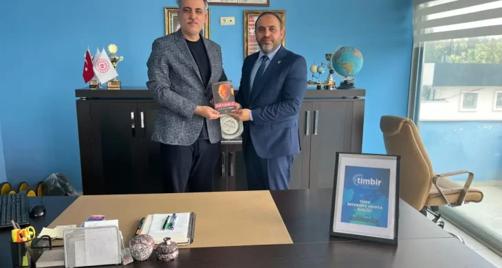 Yeniden Refah Partisi Adana İl Başkanı Özkut Özdemir’den TİMBİR Adana Bölge Temsilciliğine ziyaret