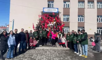 Kars’ta Yeşilay’dan çocuklara sağlıklı yaşam mesajı