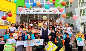 Yeşilgiresun İlköğretim Okulu 20 Kasım Çocuk Hakları Günü etkinliği