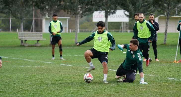 Yeşilyurtspor, Karaköprü’yü farklı geçti: Hedef play-off