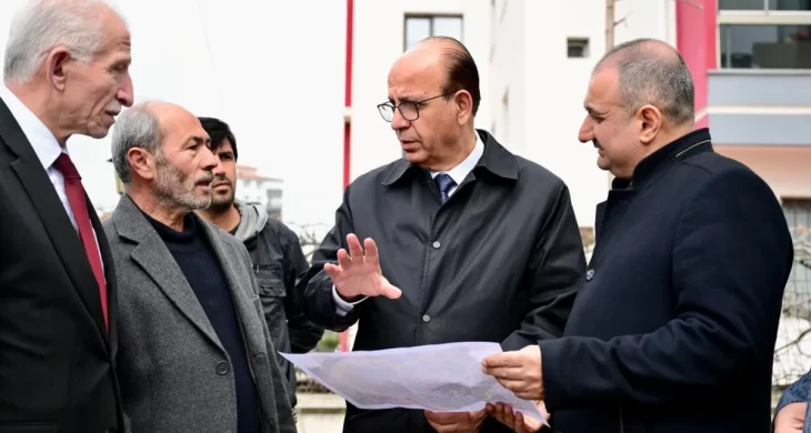 Yeşilyurt’ta bozulan yollar yenileniyor