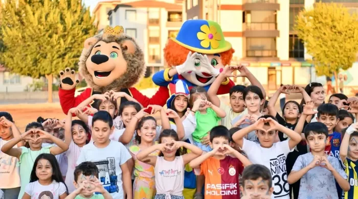 Yeşilyurt’ta müzik ve eğlence dolu gece