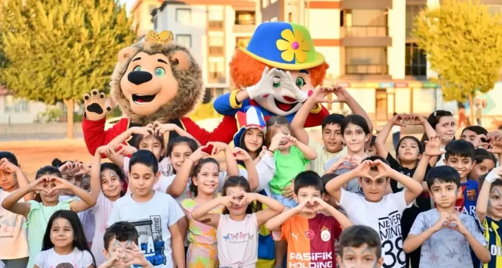 Yeşilyurt’ta müzik ve eğlence dolu gece