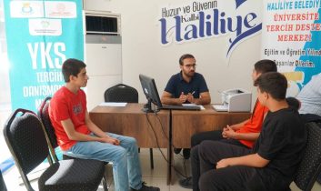 Haliliye Belediyesi’nden gençlere tercih desteği