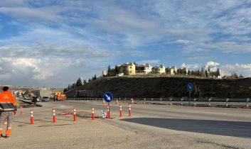 Asfalt atılması tamamlanan yol, ulaşıma açıldı: