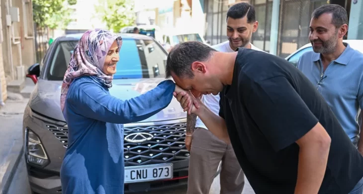 Yüreklerdeki yangın bitmiyor,kahramanlar unutulmuyor