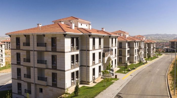 TOKİ kuraları sürüyor: Bir haftada 7 ilde yaklaşık 26 bin konut